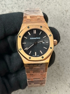 ROYAL OAK LADY en internet