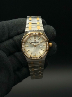 ROYAL OAK LADY en internet