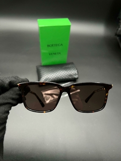 Anteojos Bottega Veneta en internet