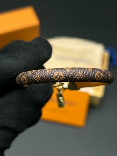 PULSERA LOUIS VUITTON 9 en internet