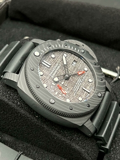 SUBMERSIBLE LUNA ROSSA CHALLENGE - LUXURY GIFT