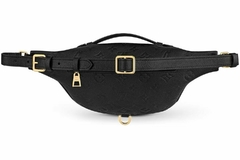 LOUIS VUITTON BUMBAG en internet