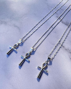 Cruz de ankh 2,5cm + cadena 50cm