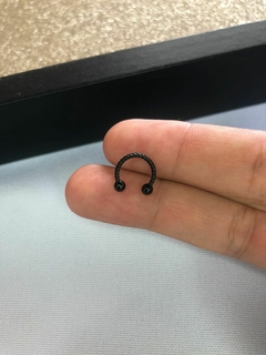 Piercing Bull Negro Torzado