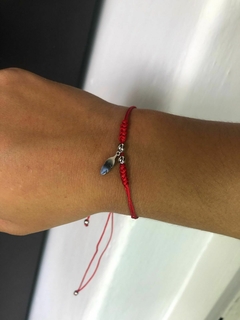 Pulsera Hilo Rojo + Dije (4 modelos en stock) - Malva Shop