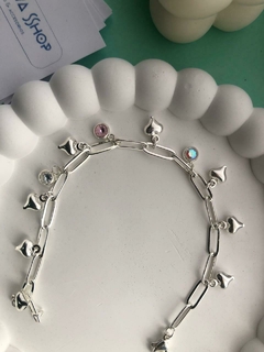 Pulsera Corazones y Cubics