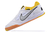 Chuteira Supreme x Nike SB Gato Futsal