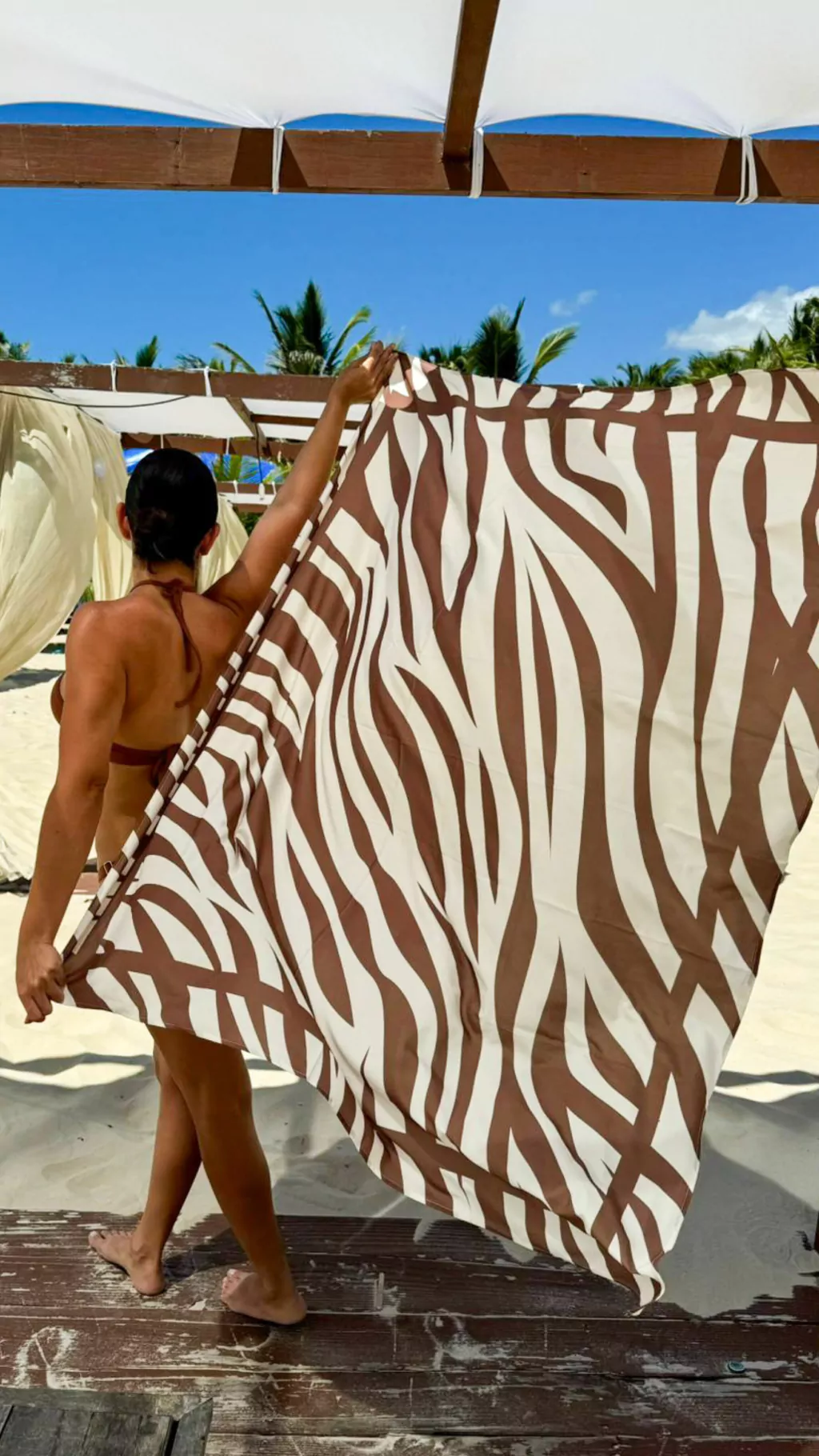 Pareô Zebra Marrom