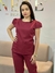 Scrub Feminino Astralis - Bordô - comprar online
