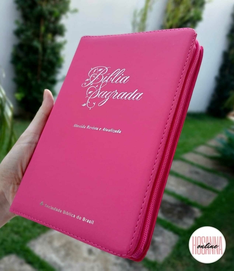 Bíblia Sagrada Letra Gigante | Pink com zíper - comprar online