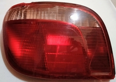 Faro Optica Toyota Yaris 1999 Hasta 2003 Outlet