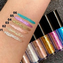 Shine delineador glitter Ruby Rose en internet