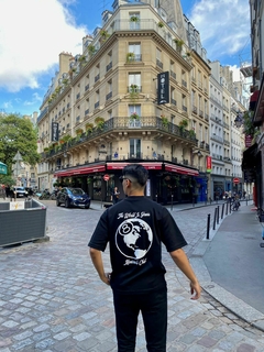 The World Is Yours. en internet