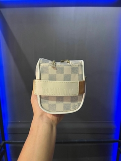 NECESSAIRE LV M - BEGE na internet
