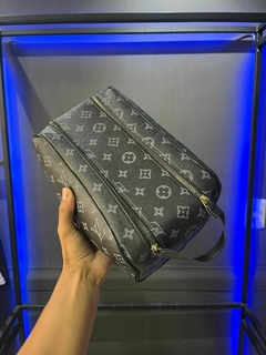 NECESSAIRE LV G - PRETA na internet