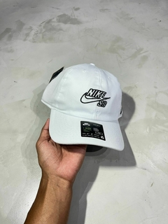 BONÉ NK SB - BRANCO - comprar online