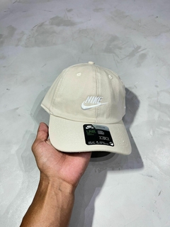 BONÉ NK SPORTWEAR - BEGE - comprar online