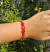 Pulseira macrame vermelha miçangas regulável