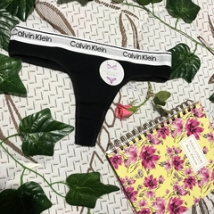 COLALESS CALVIN KLEIN NEGRA