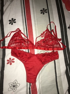 CONJUNTO ENCAJE ROJO