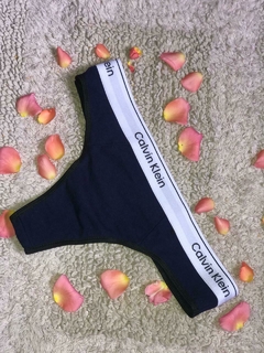 COLALESS CALVIN KLEIN AZUL OSCURO