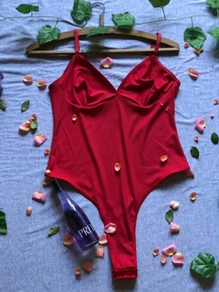 BODY ROJO