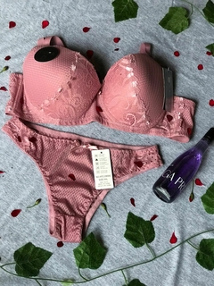 CONJUNTO ARMADO TIRA ANCHA ROSA LYCRA