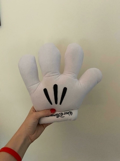 MANO MICKEY