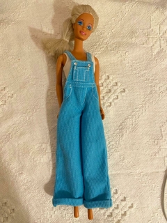 BARBIE JARDINERA