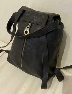 CARTERA MOCHILA CUERO - VENTA DE GARAGE