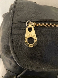 CARTERA MOCHILA CUERO en internet