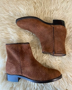 BOTAS CUERO DE CARPINCHO TALLE 45