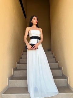 Vestido blanco en internet