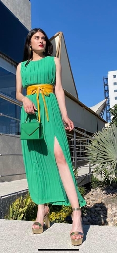 Vestido No Tan Largo Verde en internet