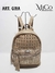 Mochila Gina - Beige/Bolsillo Dorado
