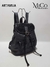 Mochila Noelia - Negro Tapa Textura Reptil - comprar online