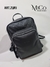 Mochila Zuri - Negro Textura Bolsillo Opaco - comprar online