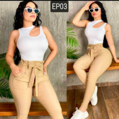 Pantalón strech sexi con moño