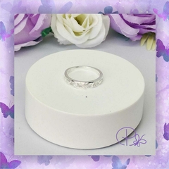 Anillo de corazones con brillos