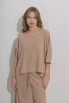 REMERA AMARA