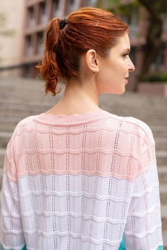 Sweaters de hilo lycra Cuello en v con diseño calado - comprar online