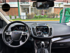 FORD KUGA 2.0 TITANIUM AT AWD en internet