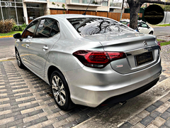 Citroën C4 Lounge 1.6 Hdi 115 Feel Pack 10 Años - tienda online