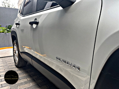 JEEP RENEGADE SPORT 1.8 MANUAL - Monaco Motors