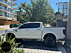 Imagen de Ford Ranger Xlt 3.2D 4X2 Manual con 94.000km