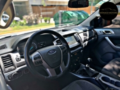 Imagen de Ford Ranger Xlt 3.2D 4X2 Manual con 94.000km