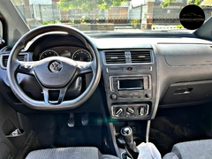 VOLKSWAGEN SURAN TRACK en internet
