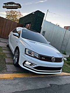 Volkswagen Vento 2.0 Tsi Gli 211Cv App Connect + Nav Dsg en internet
