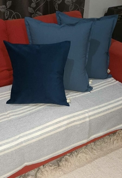 Almohadon Tusor Azul 50X50 en internet