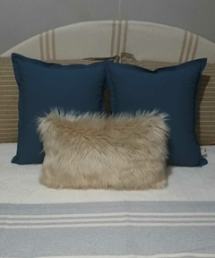 Almohadon Tusor Azul 50X50 - comprar online